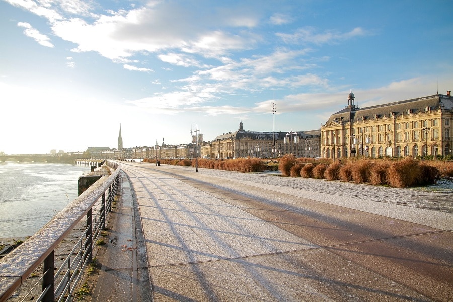 Moving to Bordeaux France Promenade Garonne