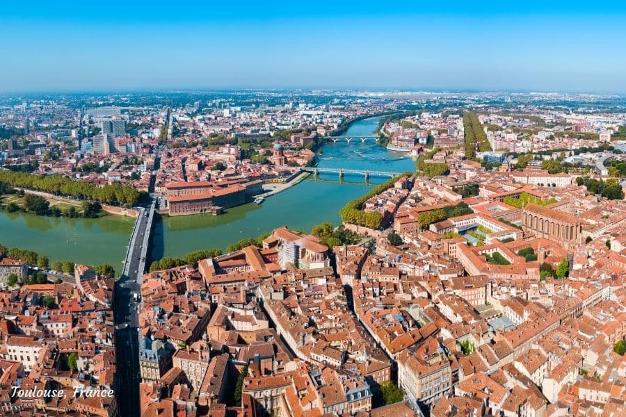 Best places to live in France for English speakers