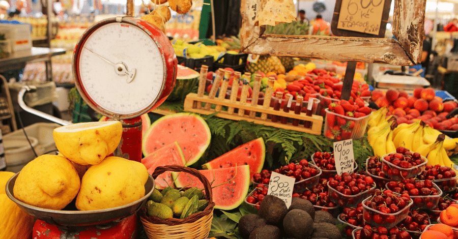 Market in Italy Rome