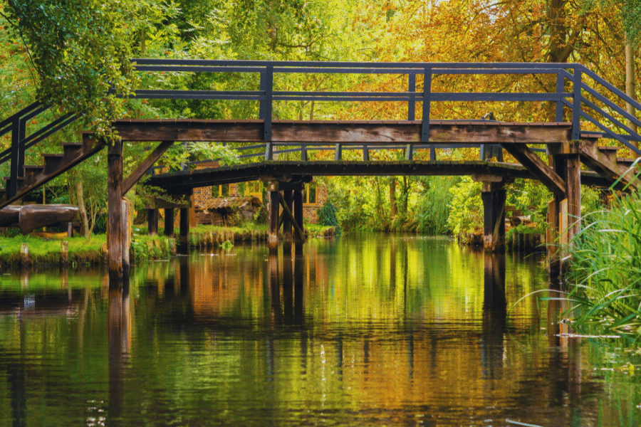 Spreewald-Lubbenau-Lehde-Germany-fall-colors